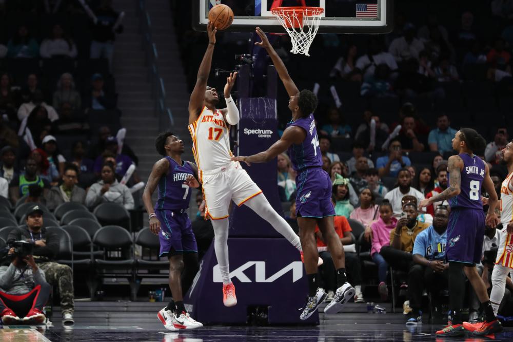 与之相对 与之相对